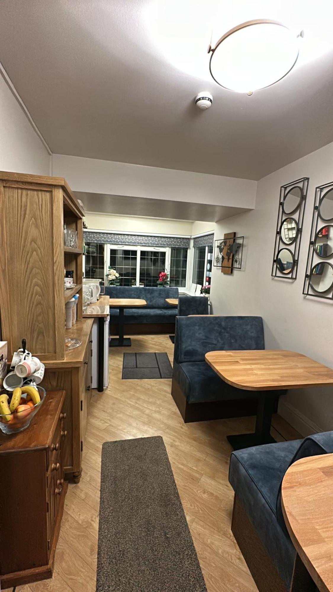 Station Approach B&B Boutique Stays Солихъл Екстериор снимка