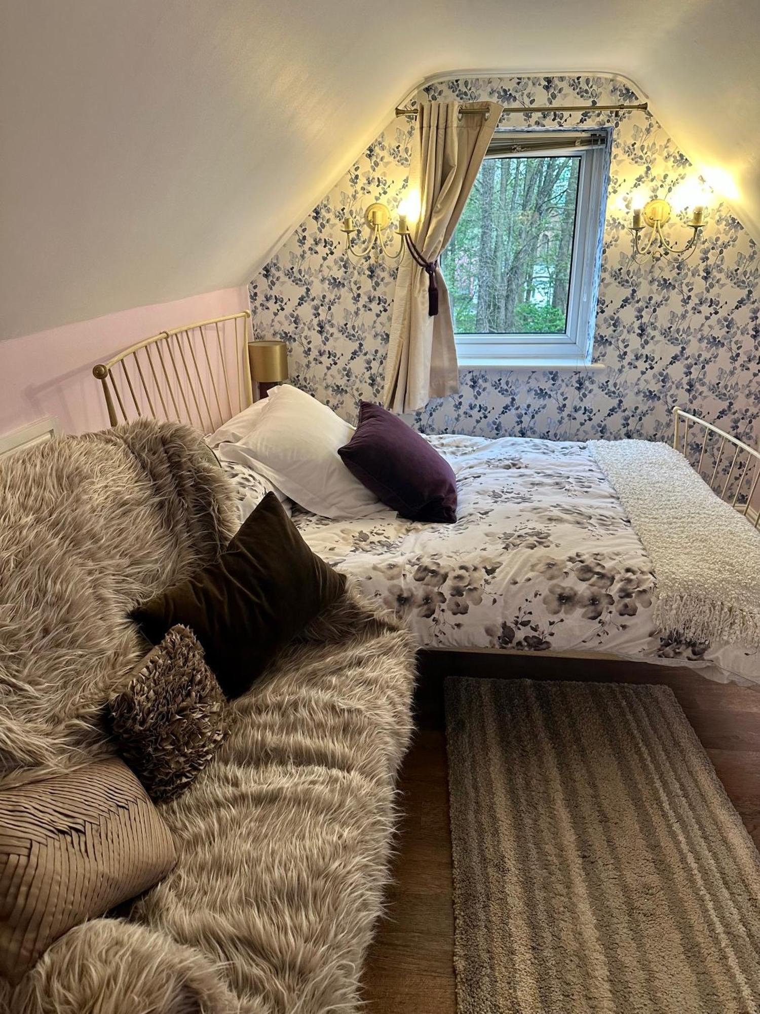 Station Approach B&B Boutique Stays Солихъл Екстериор снимка