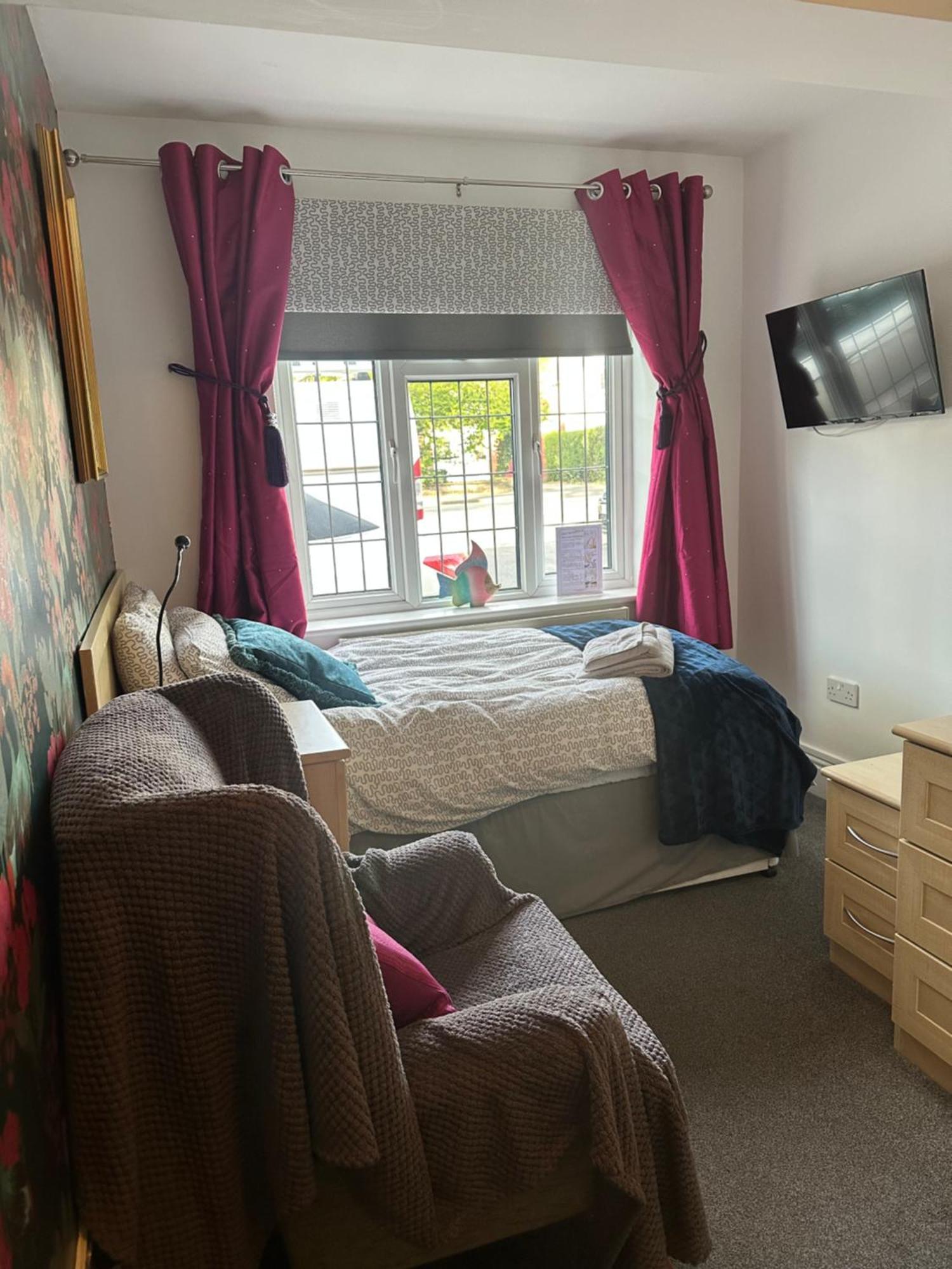 Station Approach B&B Boutique Stays Солихъл Екстериор снимка